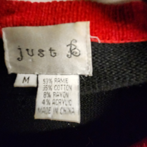 Just B, Women's Cute Black, red n white Sweater with dogs, Size Medium - Picture 7 of 7